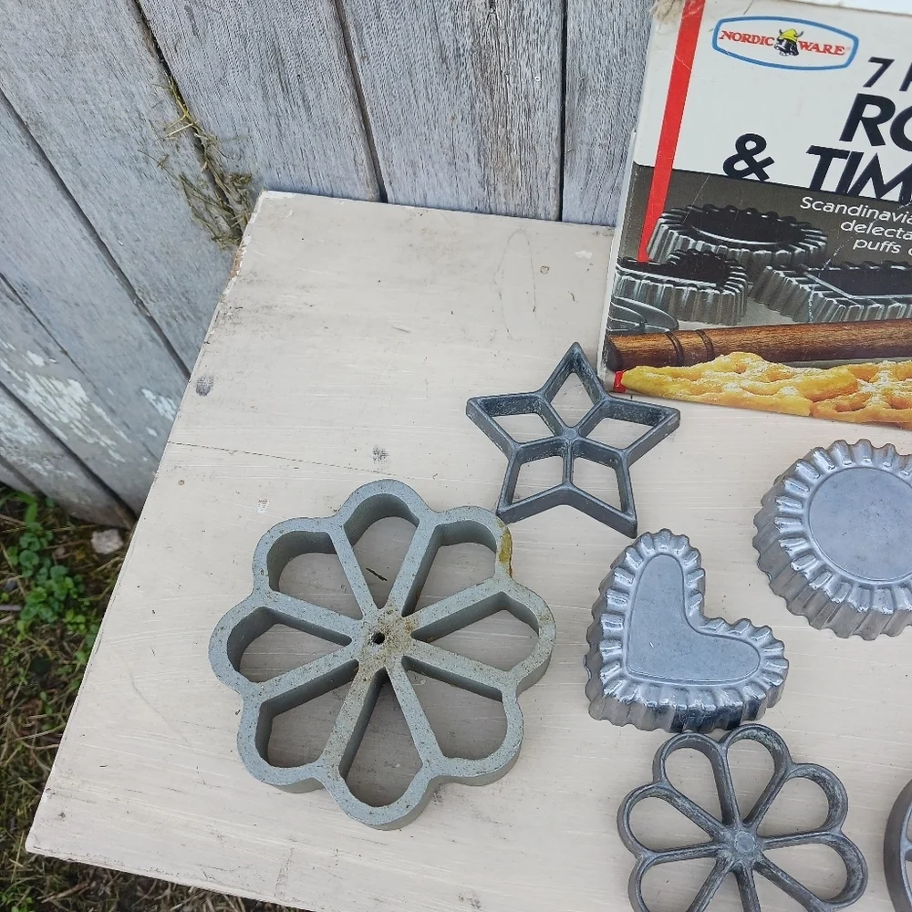 Nordic‎ Ware VTG 7 PC Deluxe Rosette & Timbale Set Scandinavian Puff Pastry